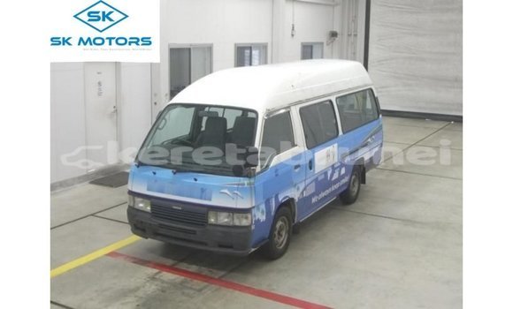 Buy Import Nissan Caravan White Car in Import - Dubai in Belait