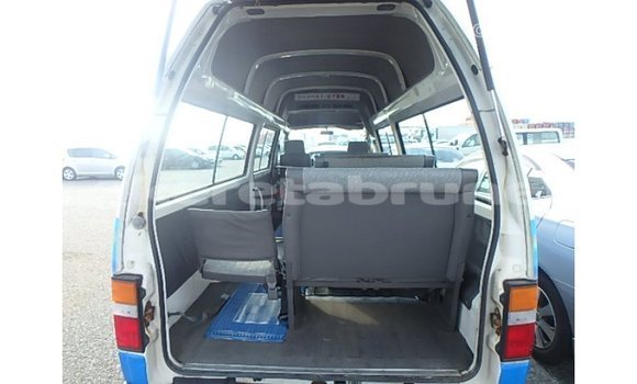 Buy Import Nissan Caravan White Car in Import - Dubai in Belait Buy Import Nissan Caravan White Car in Import - Dubai in Belait