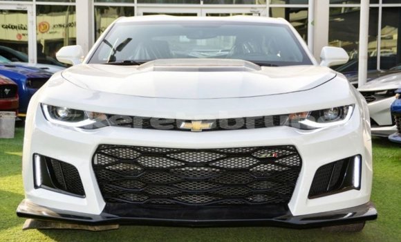 Buy Import Chevrolet Camaro White Car in Import - Dubai in Belait