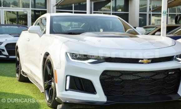 Buy Import Chevrolet Camaro White Car in Import - Dubai in Belait Buy Import Chevrolet Camaro White Car in Import - Dubai in Belait