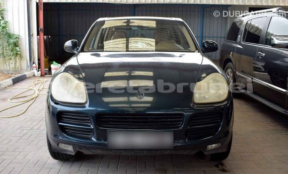 Buy Import Porsche Cayenne Green Car in Import - Dubai in Belait Buy Import Porsche Cayenne Green Car in Import - Dubai in Belait