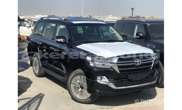 Buy Import Toyota Land Cruiser Black Car in Import - Dubai in Belait Buy Import Toyota Land Cruiser Black Car in Import - Dubai in Belait