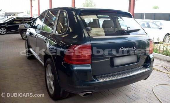 Buy Import Porsche Cayenne Green Car in Import - Dubai in Belait Buy Import Porsche Cayenne Green Car in Import - Dubai in Belait