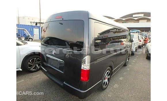 Buy Import Toyota Hiace Other Car in Import - Dubai in Belait Buy Import Toyota Hiace Other Car in Import - Dubai in Belait