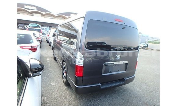 Buy Import Toyota Hiace Other Car in Import - Dubai in Belait Buy Import Toyota Hiace Other Car in Import - Dubai in Belait