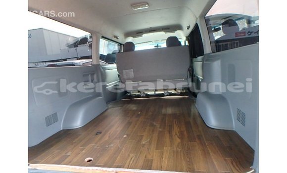 Buy Import Toyota Hiace Other Car in Import - Dubai in Belait Buy Import Toyota Hiace Other Car in Import - Dubai in Belait