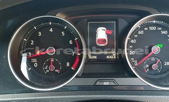 Buy Used Volkswagen Golf GTI Red Car in Bandar Seri Begawan in Brunei-Muara Buy Used Volkswagen Golf GTI Red Car in Bandar Seri Begawan in Brunei-Muara