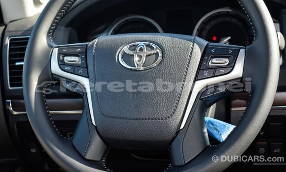 Buy Import Toyota Land Cruiser White Car in Import - Dubai in Belait Buy Import Toyota Land Cruiser White Car in Import - Dubai in Belait