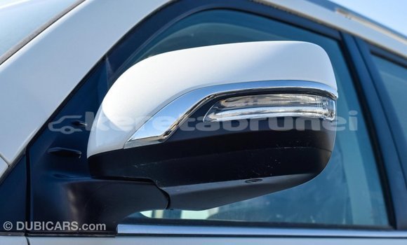 Buy Import Toyota Land Cruiser White Car in Import - Dubai in Belait Buy Import Toyota Land Cruiser White Car in Import - Dubai in Belait