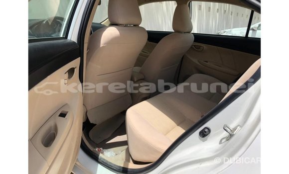 Buy Import Toyota Yaris White Car in Import - Dubai in Belait Buy Import Toyota Yaris White Car in Import - Dubai in Belait