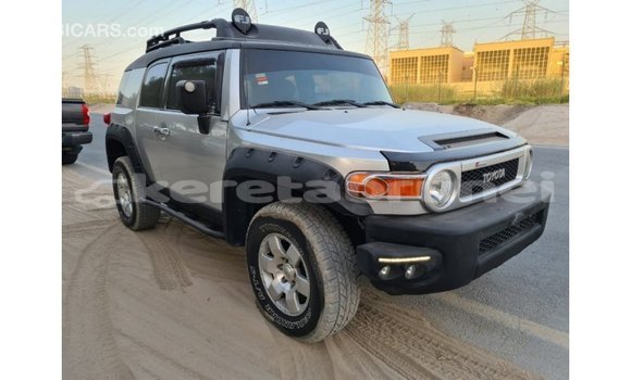 Buy Import Toyota FJ Cruiser Other Car in Import - Dubai in Belait Buy Import Toyota FJ Cruiser Other Car in Import - Dubai in Belait