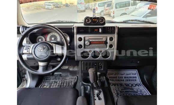 Buy Import Toyota FJ Cruiser Other Car in Import - Dubai in Belait Buy Import Toyota FJ Cruiser Other Car in Import - Dubai in Belait