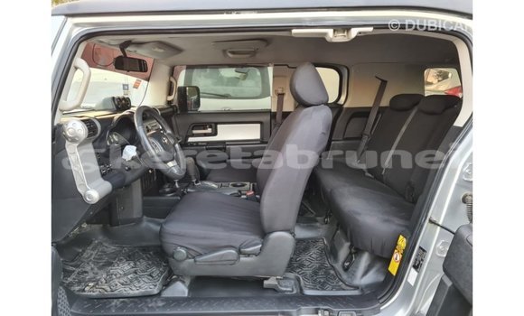 Buy Import Toyota FJ Cruiser Other Car in Import - Dubai in Belait Buy Import Toyota FJ Cruiser Other Car in Import - Dubai in Belait