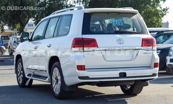 Buy Import Toyota Land Cruiser White Car in Import - Dubai in Belait Buy Import Toyota Land Cruiser White Car in Import - Dubai in Belait