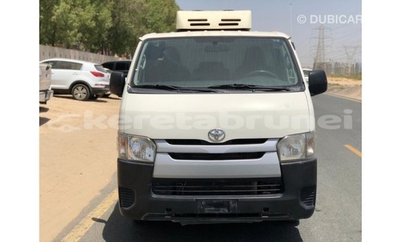 Buy Import Toyota Hiace White Car in Import - Dubai in Belait Buy Import Toyota Hiace White Car in Import - Dubai in Belait