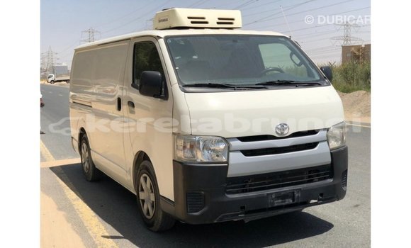 Buy Import Toyota Hiace White Car in Import - Dubai in Belait Buy Import Toyota Hiace White Car in Import - Dubai in Belait