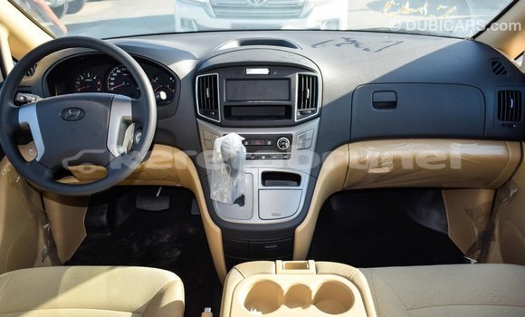 Buy Import Hyundai Accent White Car in Import - Dubai in Belait Buy Import Hyundai Accent White Car in Import - Dubai in Belait