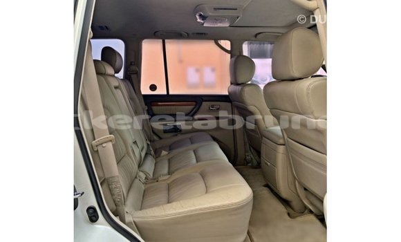 Buy Import Lexus LX White Car in Import - Dubai in Belait Buy Import Lexus LX White Car in Import - Dubai in Belait