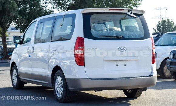 Buy Import Hyundai Accent White Car in Import - Dubai in Belait Buy Import Hyundai Accent White Car in Import - Dubai in Belait