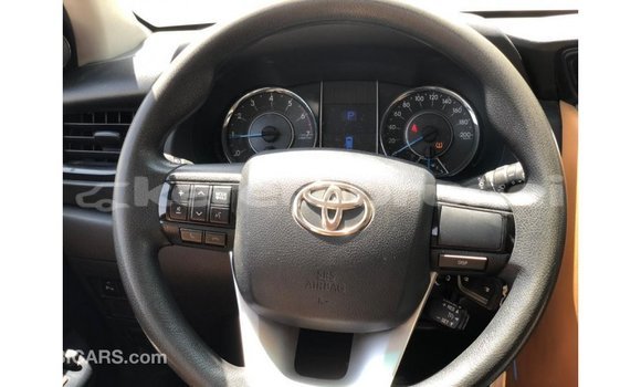 Buy Import Toyota Fortuner White Car in Import - Dubai in Belait Buy Import Toyota Fortuner White Car in Import - Dubai in Belait