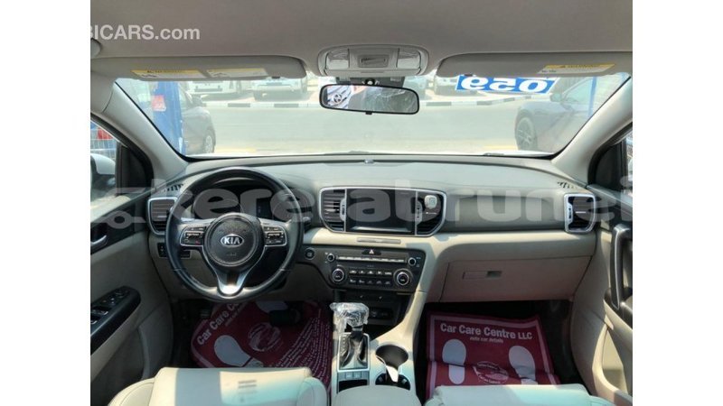 Big with watermark kia sportage belait import dubai 4408