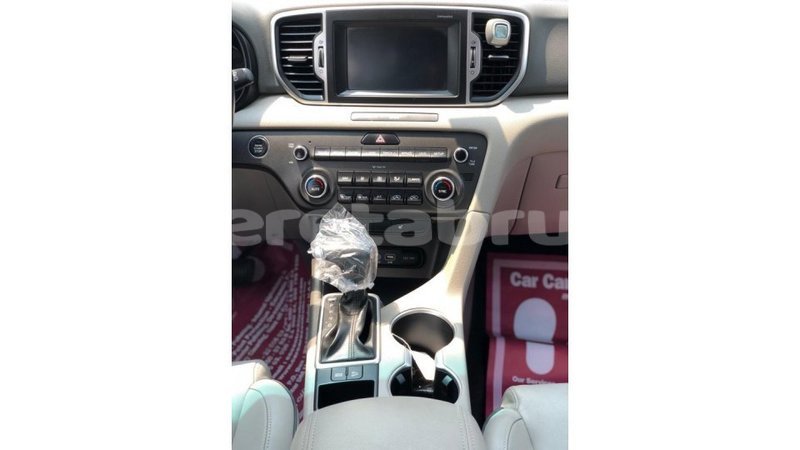 Big with watermark kia sportage belait import dubai 4408