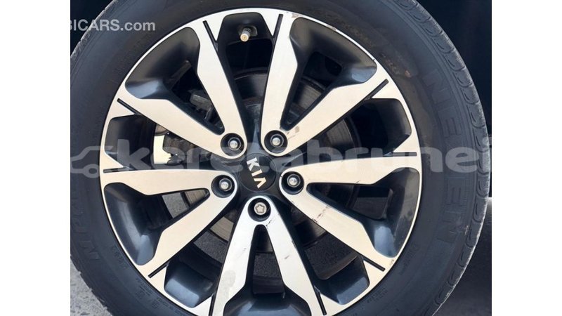 Big with watermark kia sportage belait import dubai 4408