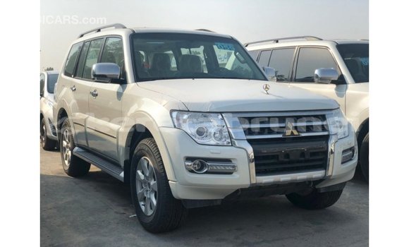 Buy Import Mitsubishi Pajero Black Car in Import - Dubai in Belait Buy Import Mitsubishi Pajero Black Car in Import - Dubai in Belait
