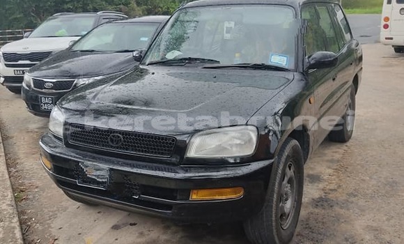 Buy Used Toyota RAV4 Black Car in Bandar Seri Begawan in Brunei-Muara