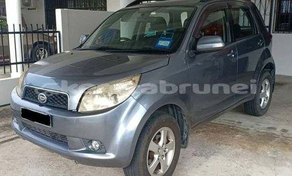 Buy Used Daihatsu Terios Silver Car in Bandar Seri Begawan in Brunei-Muara