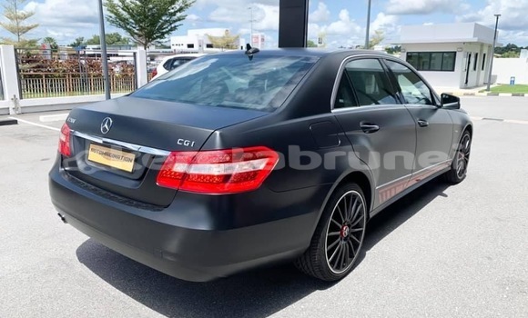Buy Used Mercedes-Benz E–Class Black Car in Bandar Seri Begawan in Brunei-Muara Buy Used Mercedes-Benz E–Class Black Car in Bandar Seri Begawan in Brunei-Muara