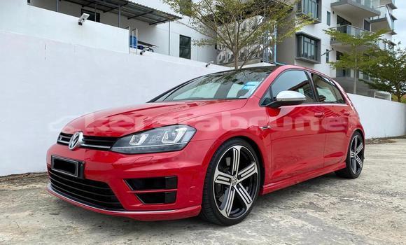 Buy Used Volkswagen Golf R Red Car in Kuala Belait in Belait Buy Used Volkswagen Golf R Red Car in Kuala Belait in Belait