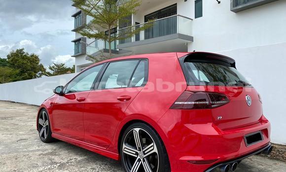 Buy Used Volkswagen Golf R Red Car in Kuala Belait in Belait Buy Used Volkswagen Golf R Red Car in Kuala Belait in Belait