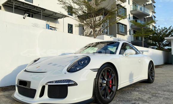 Buy Used Porsche 911 GT3 White Car in Kuala Belait in Belait