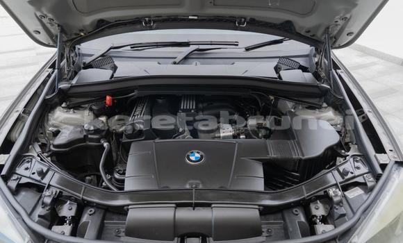 Buy Used BMW X1 Brown Car in Bandar Seri Begawan in Brunei-Muara Buy Used BMW X1 Brown Car in Bandar Seri Begawan in Brunei-Muara