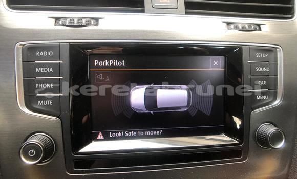Buy Used Volkswagen Golf Red Car in Bandar Seri Begawan in Brunei-Muara Buy Used Volkswagen Golf Red Car in Bandar Seri Begawan in Brunei-Muara