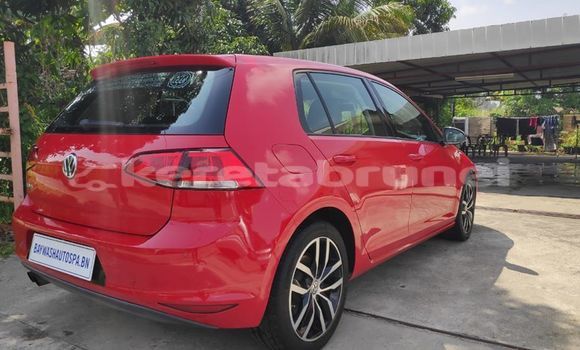 Buy Used Volkswagen Golf Red Car in Bandar Seri Begawan in Brunei-Muara Buy Used Volkswagen Golf Red Car in Bandar Seri Begawan in Brunei-Muara