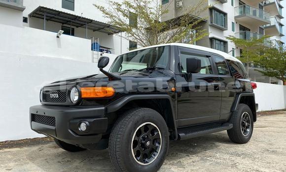 Buy Used Toyota FJ Cruiser Black Car in Kuala Belait in Belait Buy Used Toyota FJ Cruiser Black Car in Kuala Belait in Belait