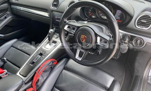 Buy Used Porsche 718 Boxster Black Car in Kuala Belait in Belait Buy Used Porsche 718 Boxster Black Car in Kuala Belait in Belait