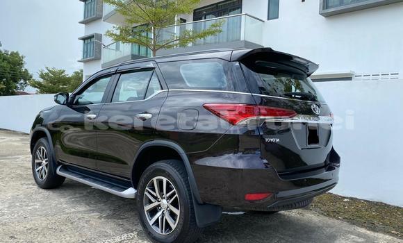 Buy Used Toyota Fortuner Brown Car in Kuala Belait in Belait Buy Used Toyota Fortuner Brown Car in Kuala Belait in Belait