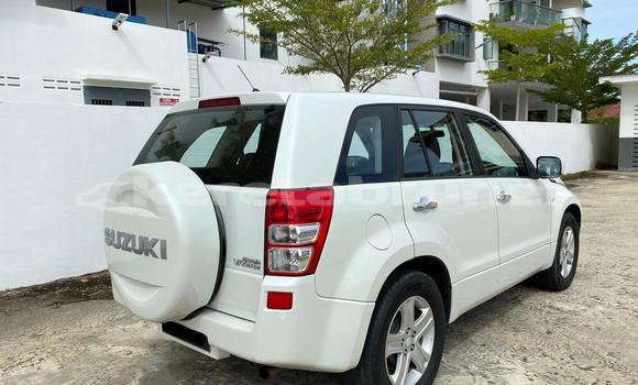 Buy Used Suzuki Grand Vitara White Car in Kuala Belait in Belait Buy Used Suzuki Grand Vitara White Car in Kuala Belait in Belait