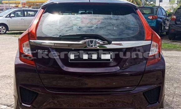 Buy Used Honda Jazz Other Car in Bandar Seri Begawan in Brunei-Muara Buy Used Honda Jazz Other Car in Bandar Seri Begawan in Brunei-Muara