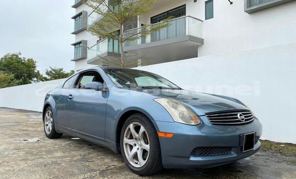 Buy Used Nissan Skyline Blue Car in Kuala Belait in Belait