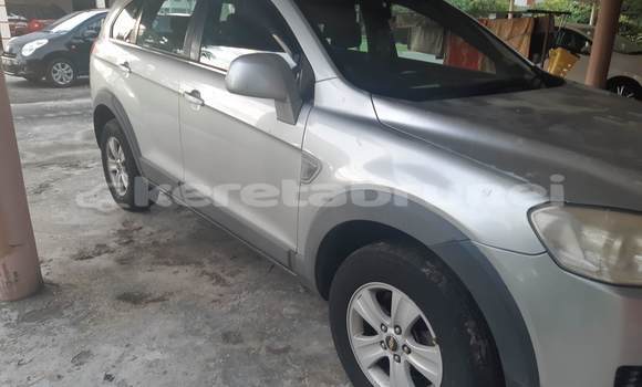 Buy Used Chevrolet Captiva Silver Car in Kuala Belait in Belait