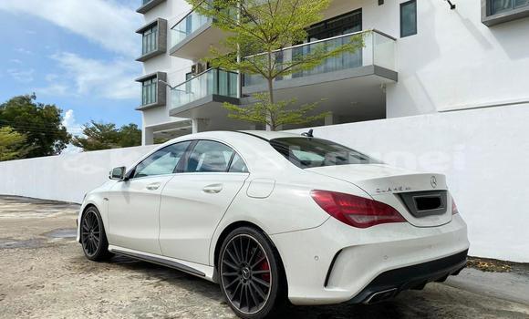 Buy Used Mercedes-Benz CLA-klasse White Car in Kuala Belait in Belait Buy Used Mercedes-Benz CLA-klasse White Car in Kuala Belait in Belait
