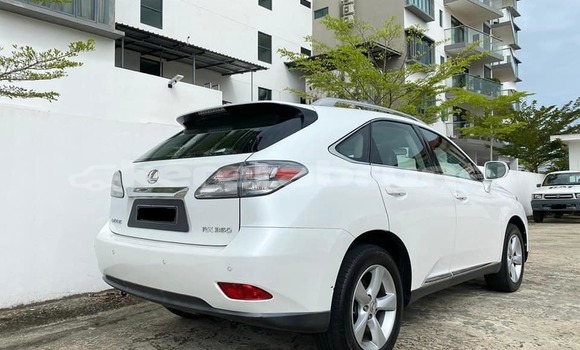 Buy Used Lexus RX 350 White Car in Kuala Belait in Belait Buy Used Lexus RX 350 White Car in Kuala Belait in Belait