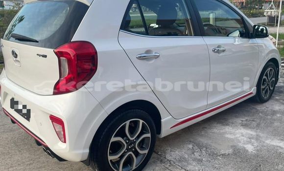 Buy Used Kia Picanto White Car in Bandar Seri Begawan in Brunei-Muara Buy Used Kia Picanto White Car in Bandar Seri Begawan in Brunei-Muara