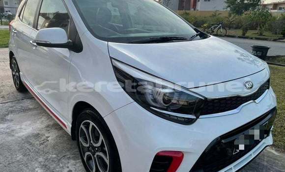 Buy Used Kia Picanto White Car in Bandar Seri Begawan in Brunei-Muara Buy Used Kia Picanto White Car in Bandar Seri Begawan in Brunei-Muara