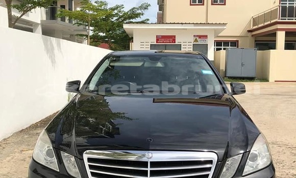 Buy Used Mercedes-Benz E–Class Black Car in Bandar Seri Begawan in Brunei-Muara Buy Used Mercedes-Benz E–Class Black Car in Bandar Seri Begawan in Brunei-Muara