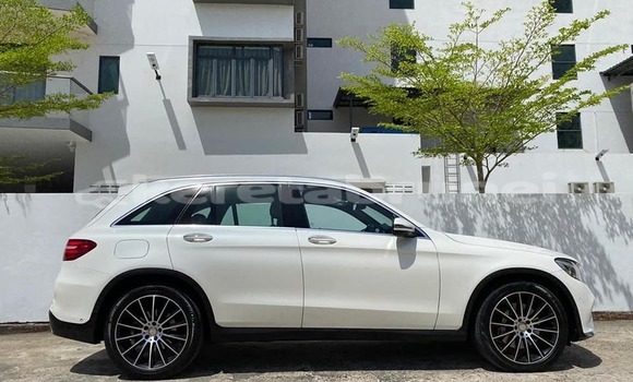 Buy Used Mercedes-Benz GLC White Car in Bandar Seri Begawan in Brunei-Muara